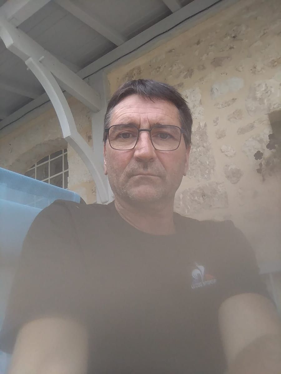 Profil von Yanil